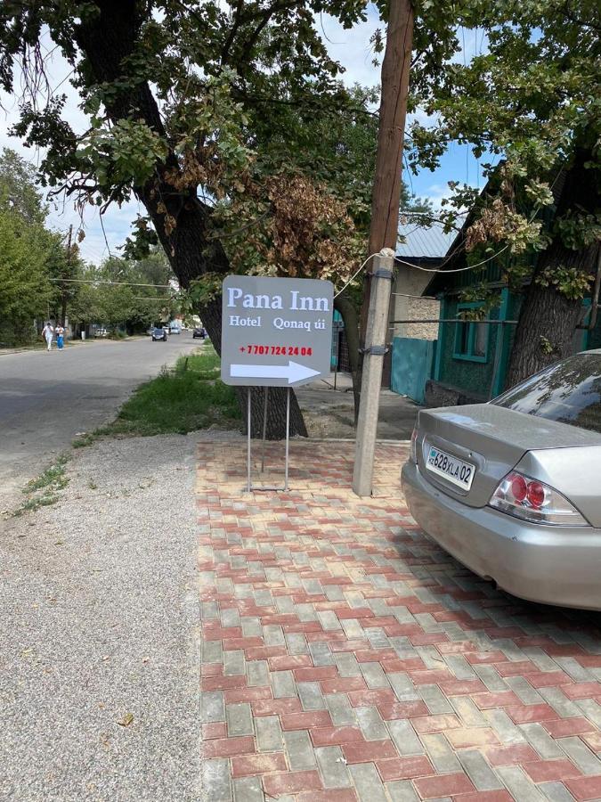 Пана Hotel Алма Ата Екстериор снимка