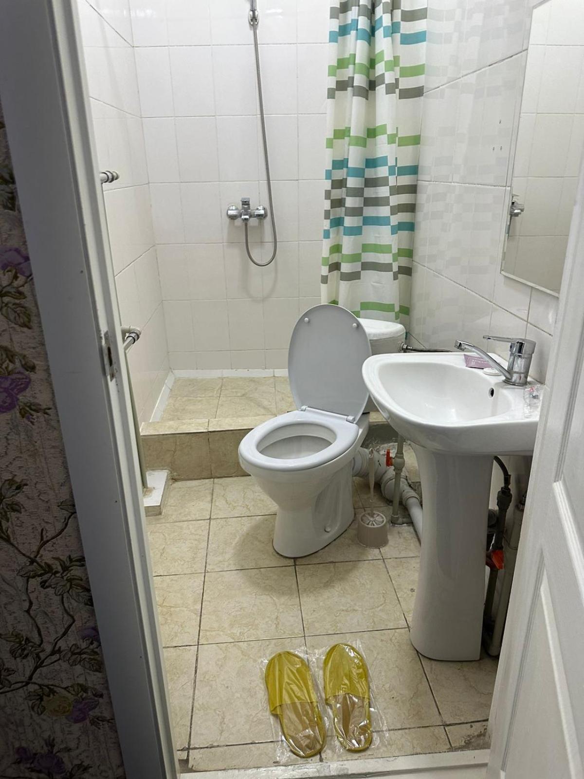 Пана Hotel Алма Ата Екстериор снимка